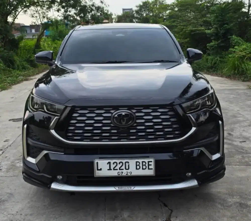 Innova Zenix Hybrid Tipe Q TSS Modelista