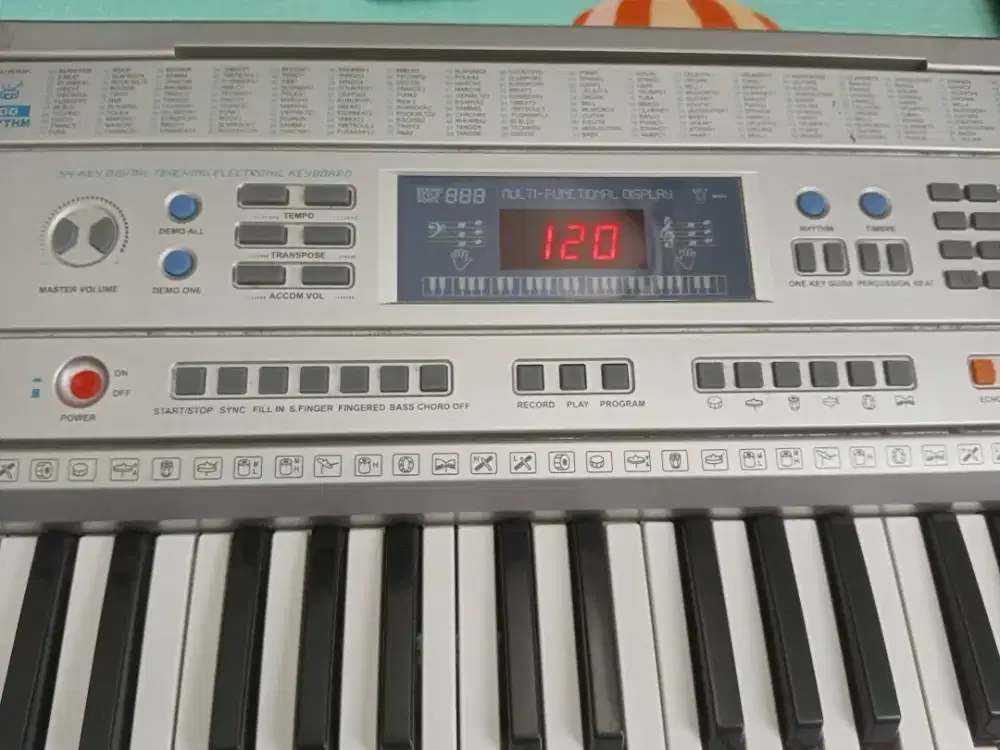 Kybord Casio YM-600