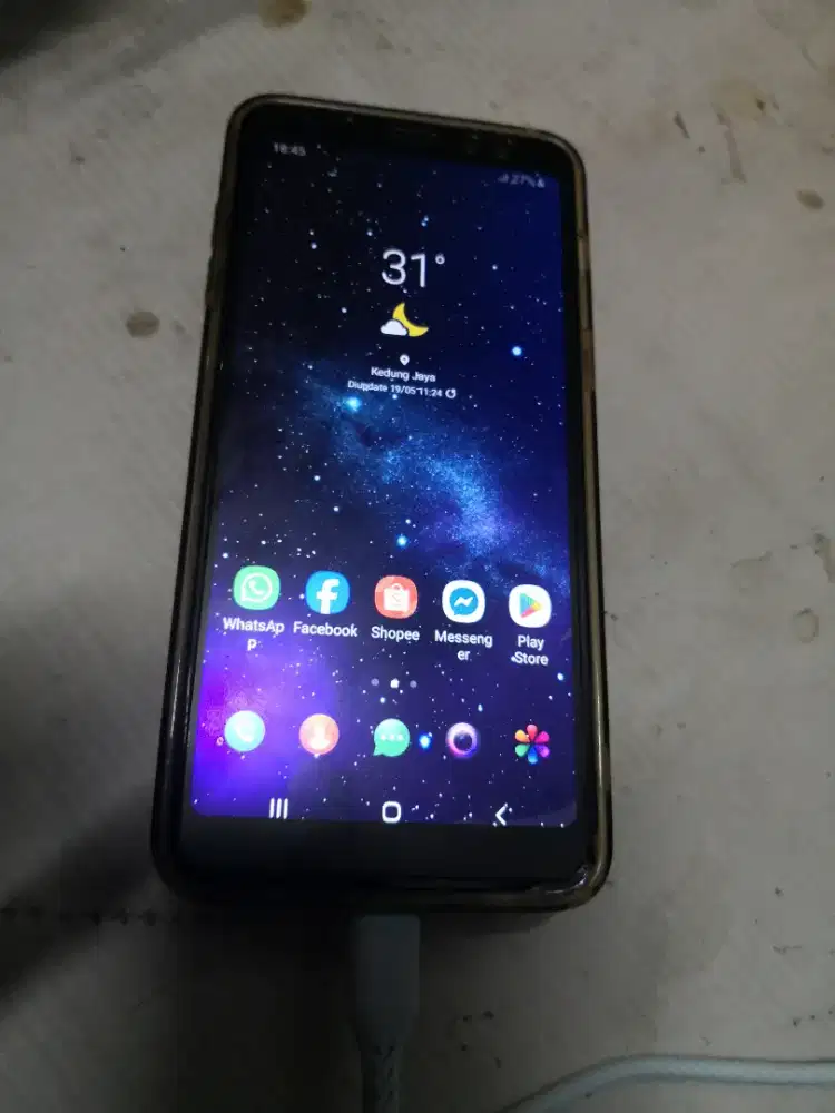 samsung a8 2018 ram 4/32gb