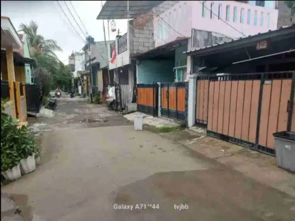 MURAH !!! kamar 2 siap huni di perumahan villa mutiara gading 2