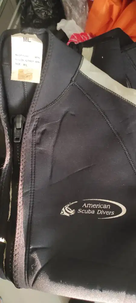Baju Selam American Scuba Divers (AmScuD).