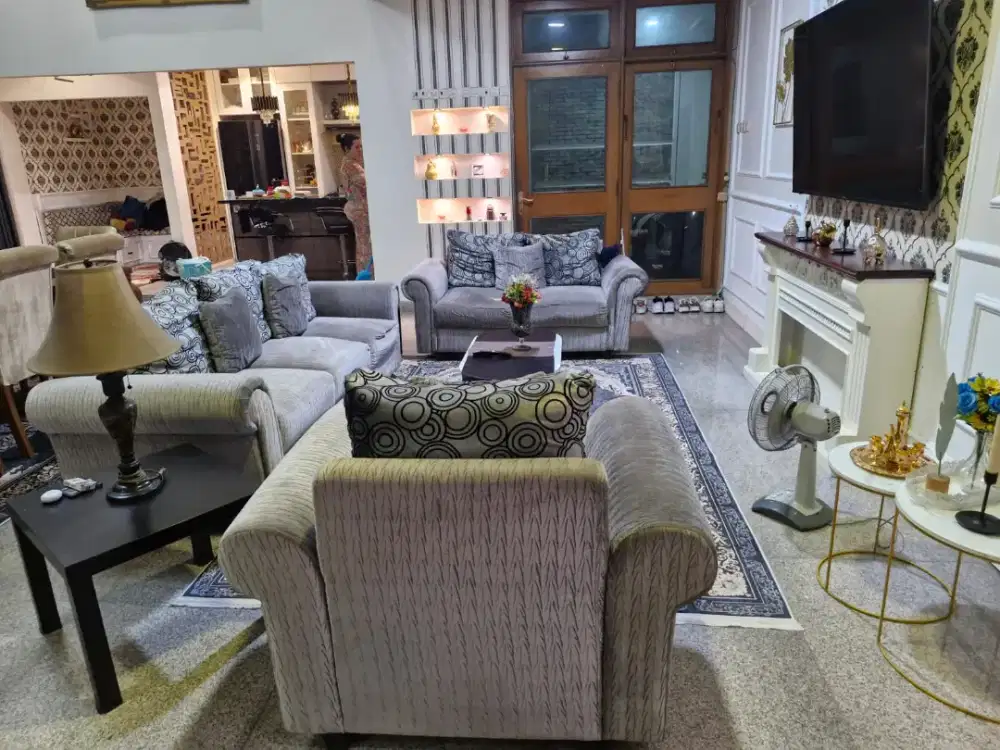 di jual perabotan rumah karena mau pindah
