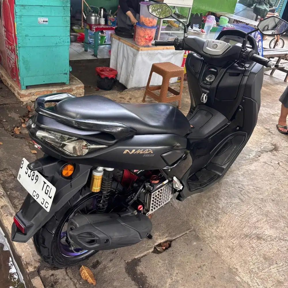 NMAX 2020 tipe standard black doff