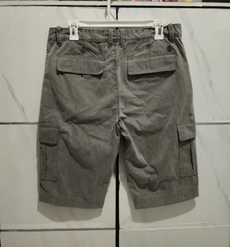 Pendek cargo Penguin size 32