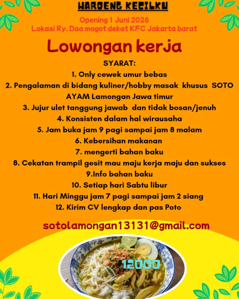 Karyawati yang serius kerja