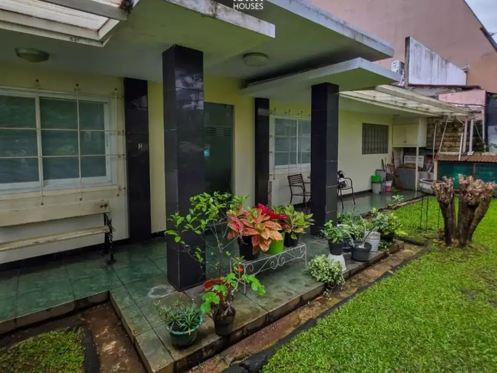 Turun Harga! Kebayoran Baru 393m² Rumah untuk Kantor, Jalan Lebar 20M