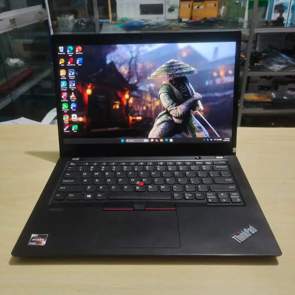 Laptop Lenovo Editing Rendering Gaming Ryzen 5 PRO Ram 32gb SSD Joss