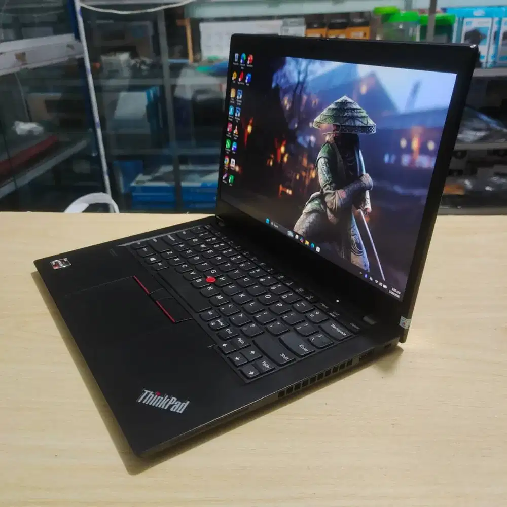 Laptop Lenovo Editing Rendering Gaming Ryzen 5 PRO Ram 32gb SSD Joss