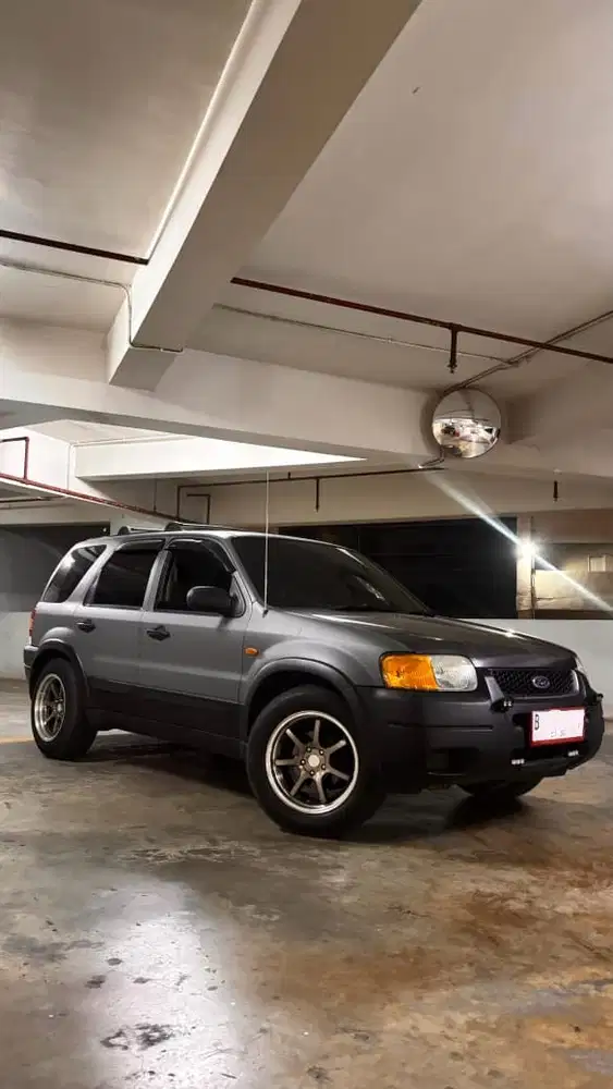 Ford Escape 2004 Bensin