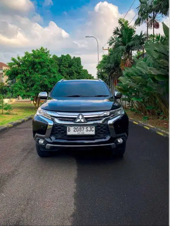 Dijual Cepat Mitsubishi Pajero Sport 2.4 Dakar AT 2019 - Pajak Panjang