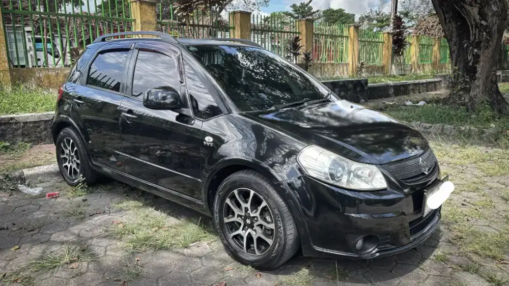 Suzuki SX4 Xover AT 2010
