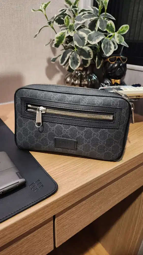 Original Gucci Supreme GG Beltbag