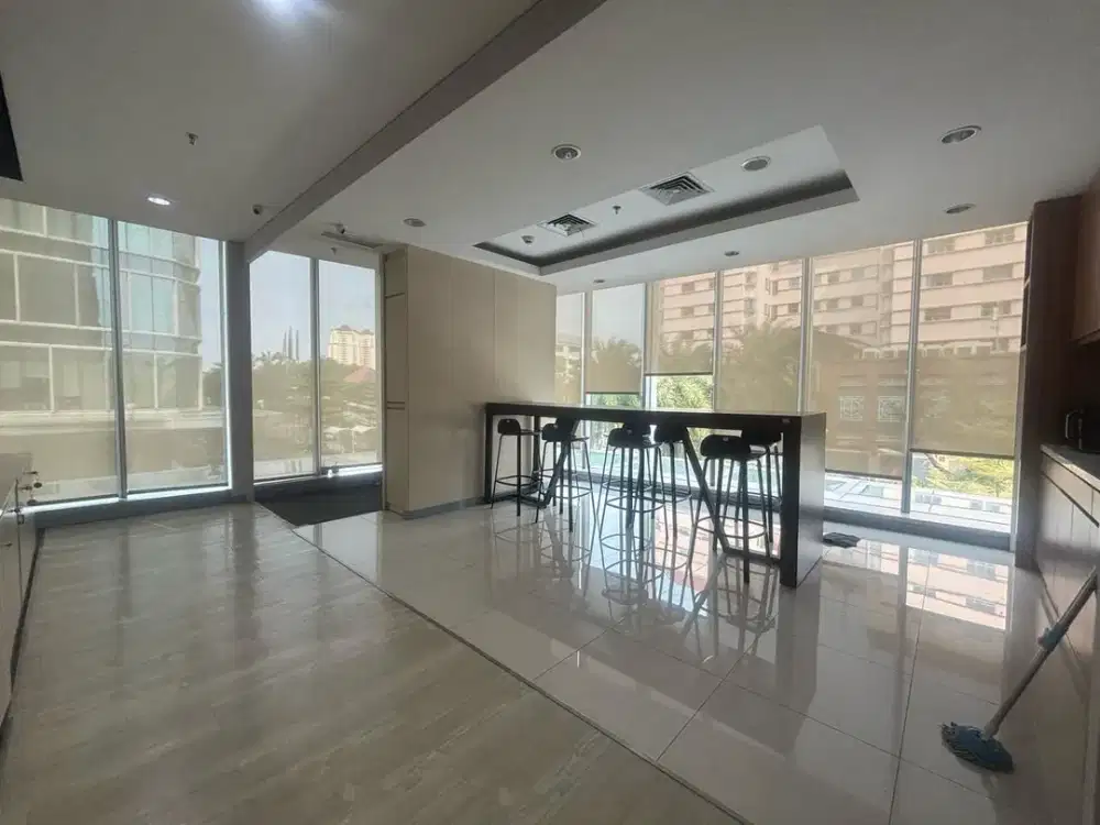Disewakan Ruang Kantor di Landmark Auto Plaza Pluit, Luas 475M2
