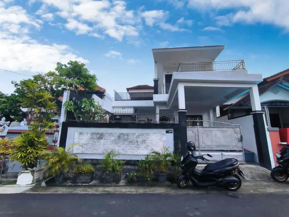 Villa with Rice Paddy View 
for Sale
Tiying Tutul, Tumbak Bayuh, Pererenan, Canggu