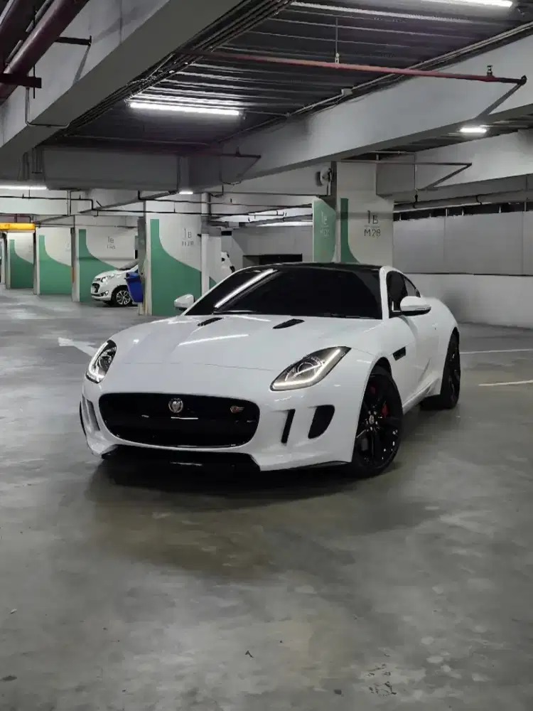 Jaguar F-Type S NIK 2015 low odo