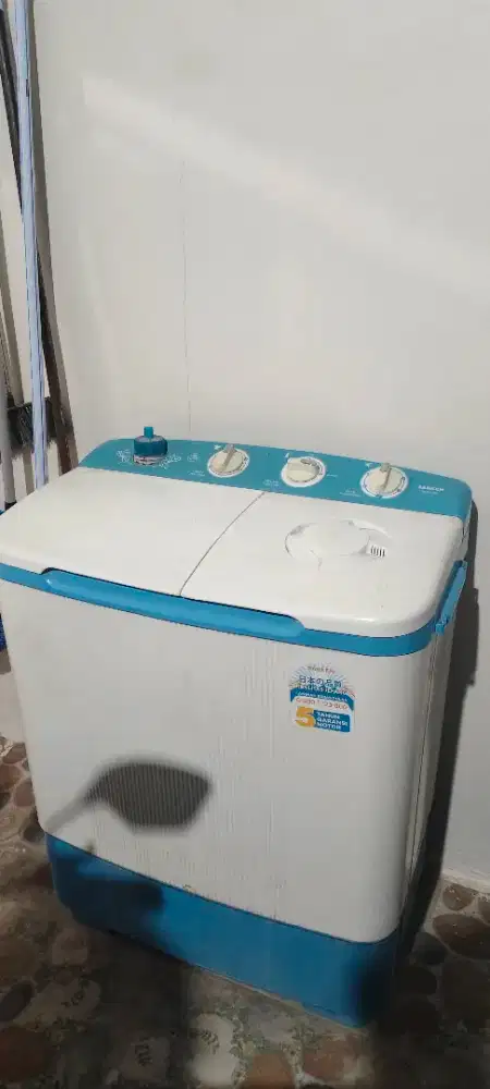 Mesin cuci Sanken 2 Tabung