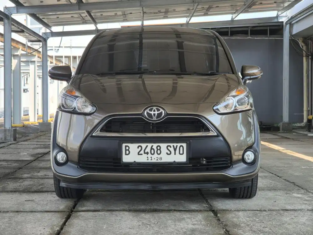 (DP cm 25jt) Low Km Sienta V 1.5 AT 2018 Tgn1 Mesin Dual VVTi Irit BBM