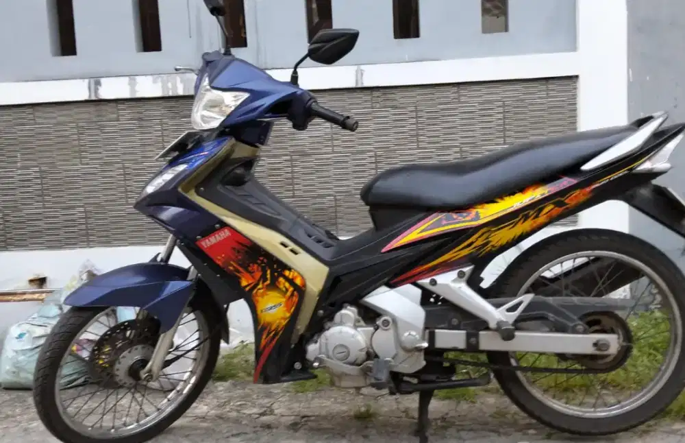 Jupiter murah 4,6jt tidak nego,,pajak hidup,mesin halus,surat lengkap,