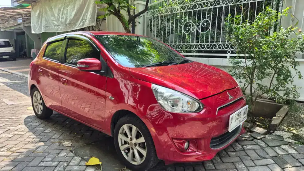 Mitsubishi mirage Exceed matic 2015