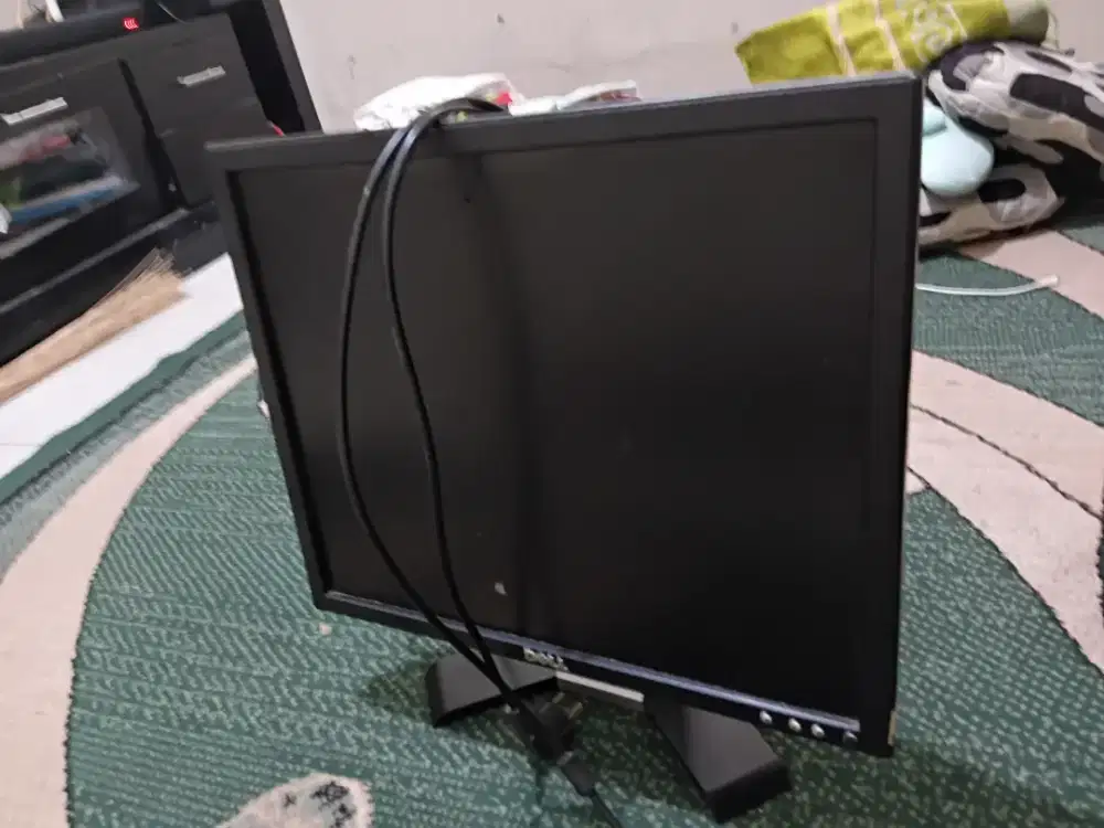 JUAL MONITOR 16 INC DELL