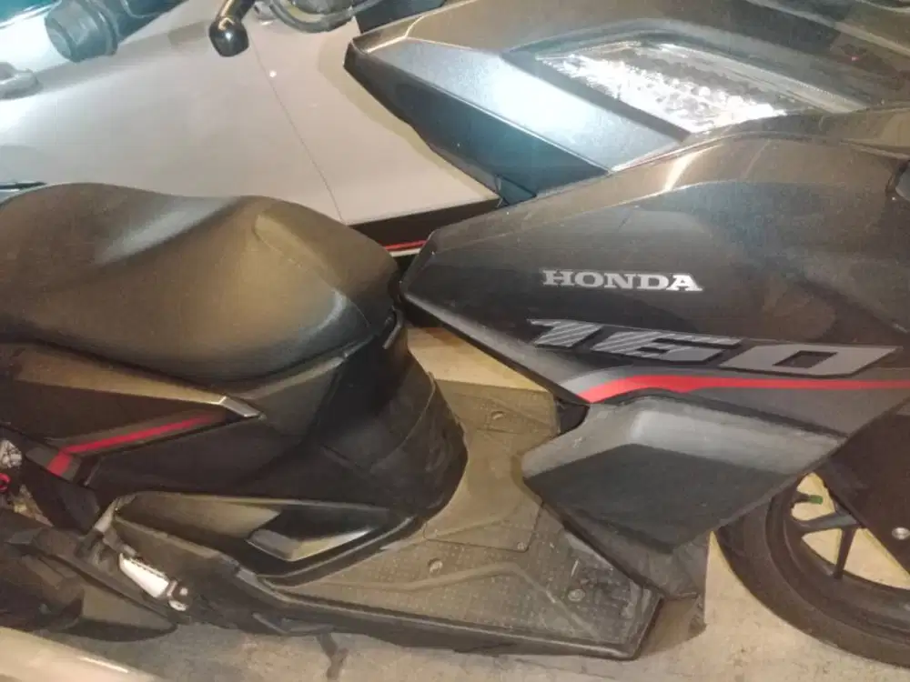 Honda Vario 160cc Tahun 2023 (Pakai Sendiri dan sangat spesial)