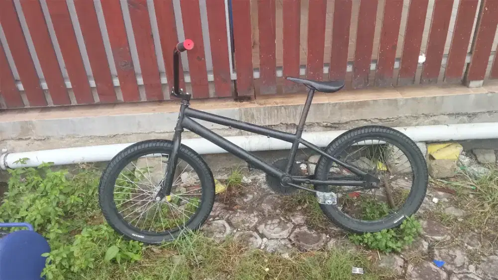 sepeda bmx. wimcyle