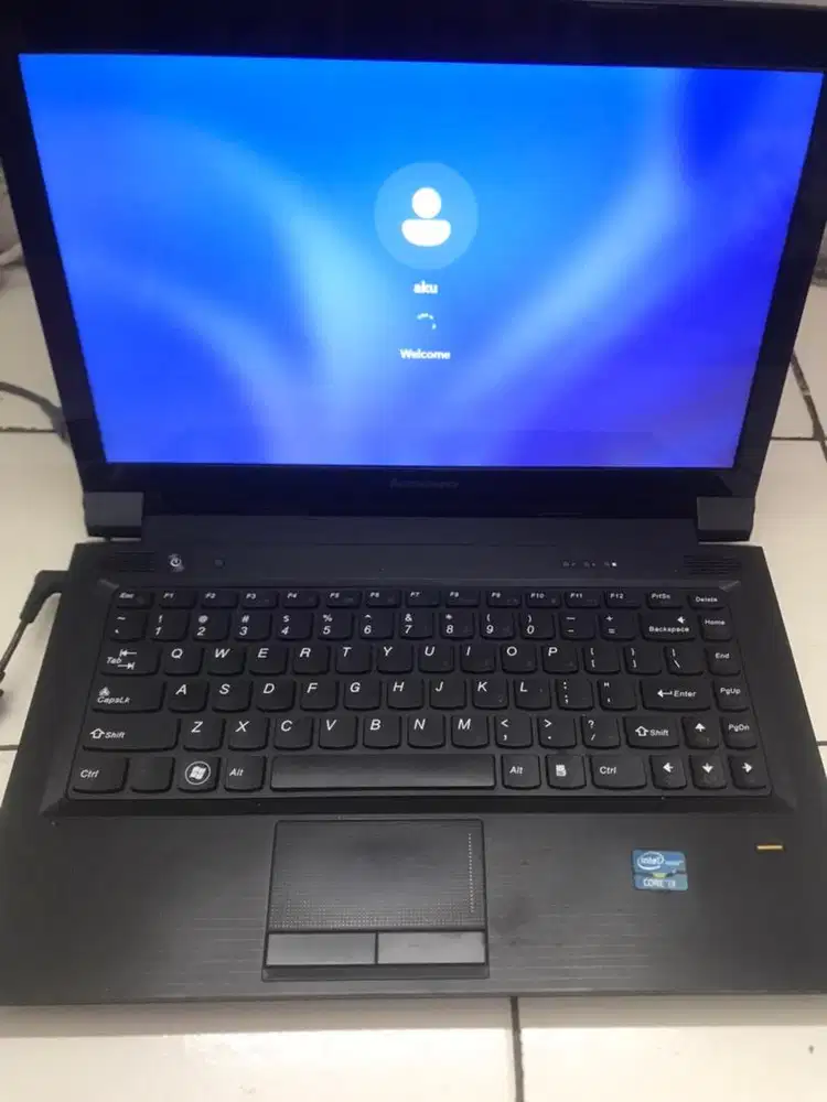 Lenovo v470c i3 ram 4gb ssd m2 60gb hdd 500gb ok