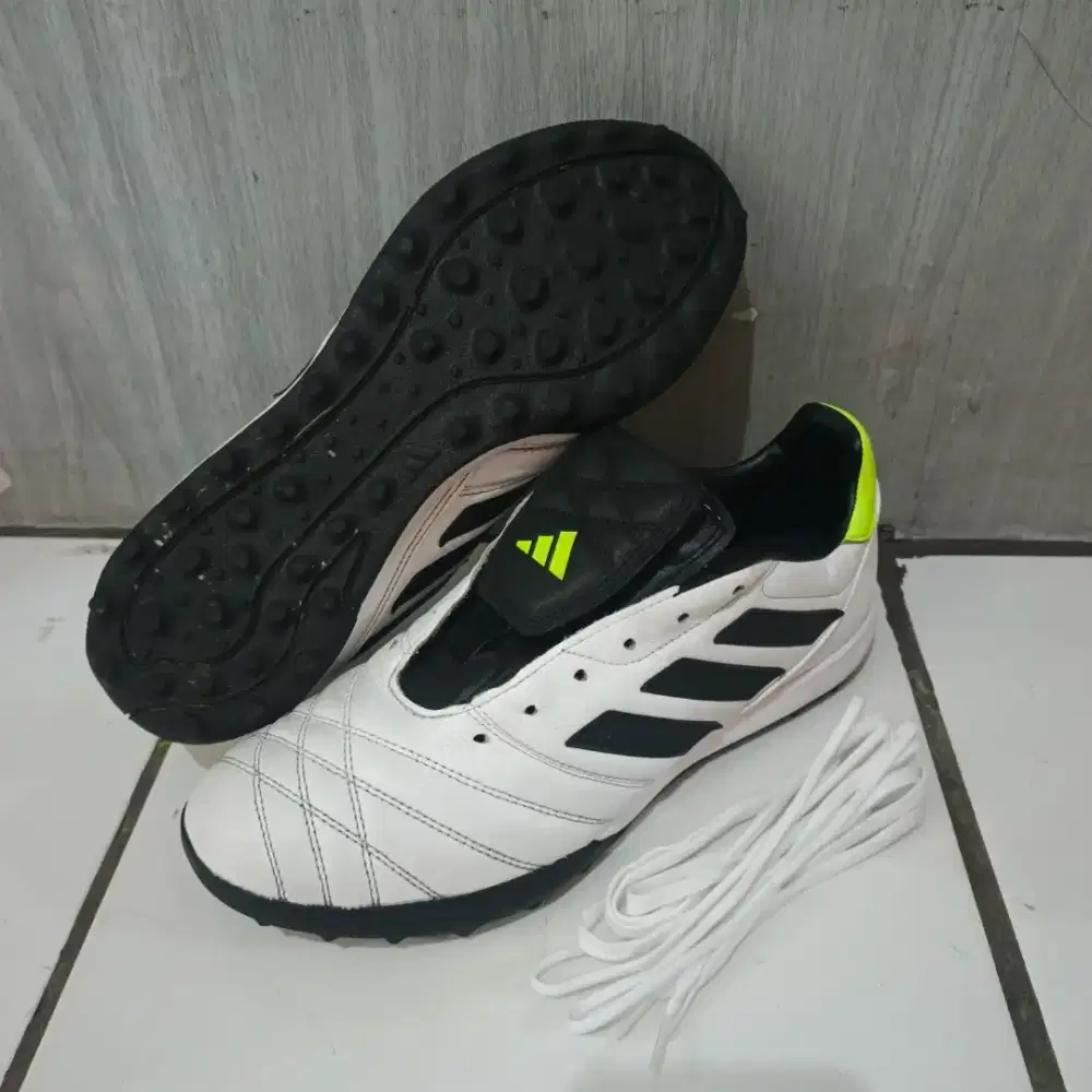 Sepatu Mini Soccer Adidas Copa Gloro Turf Size 44 Second