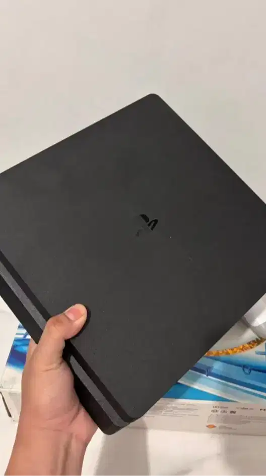 PS 4 / PS4 Slim Ori 500GB Fullset + Box Ori, Mulus Normal, Siap Pakai
