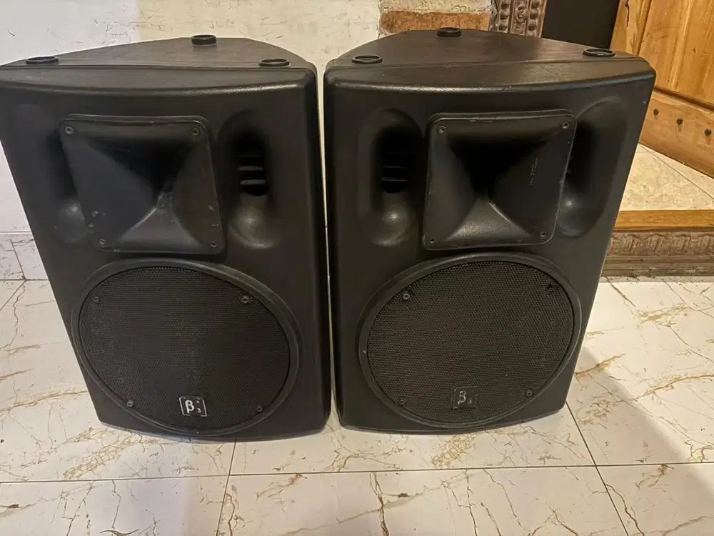 Speaker aktif Beta3 U12A
