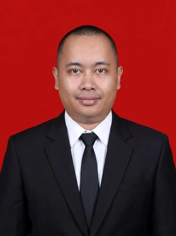Siap kerja sebagai driver; sales mobil atau motor; mekanik