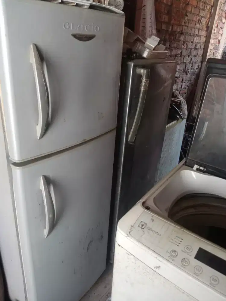 Service kulkas, mesin cuci,water heater, dispenser, kompor gas
