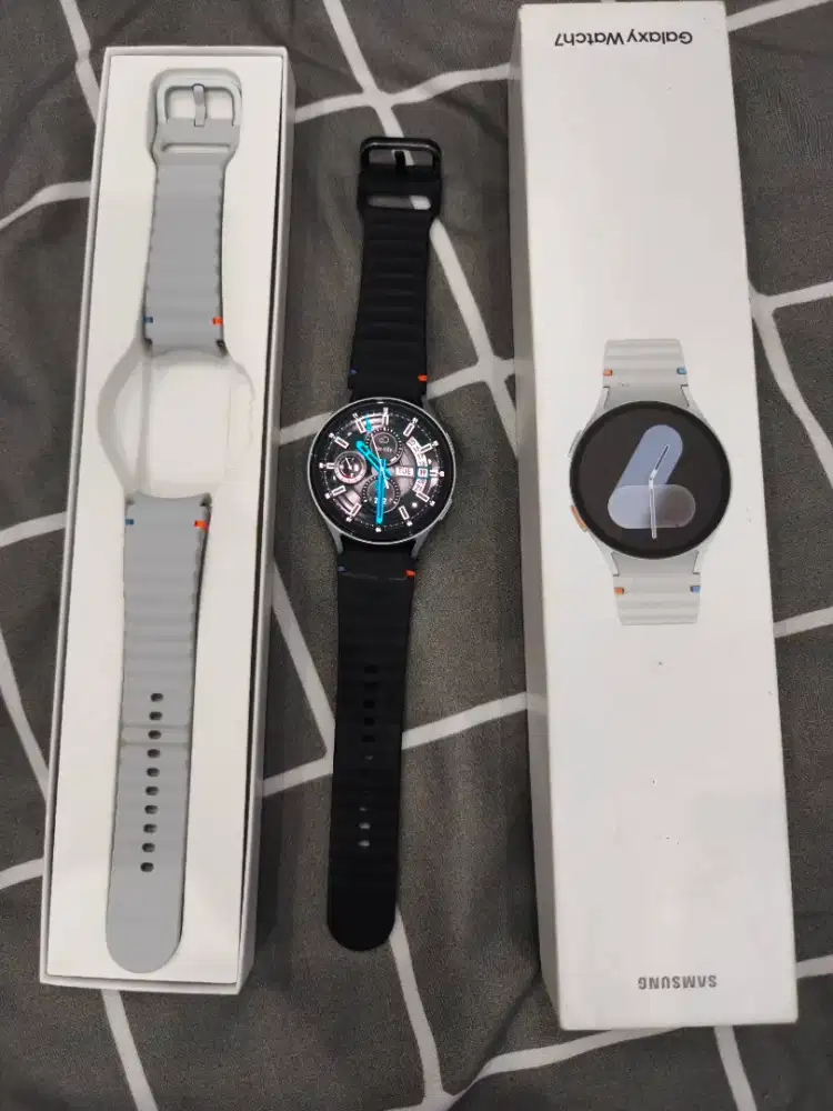 Samsung Galaxy Watch 7 44mm Resmi Bekas Second Terawat Smart Watch