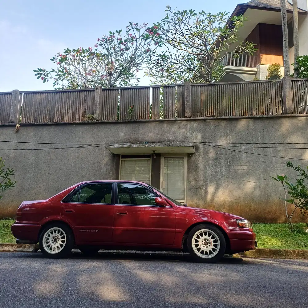 Toyota Corolla 1996 Bensin