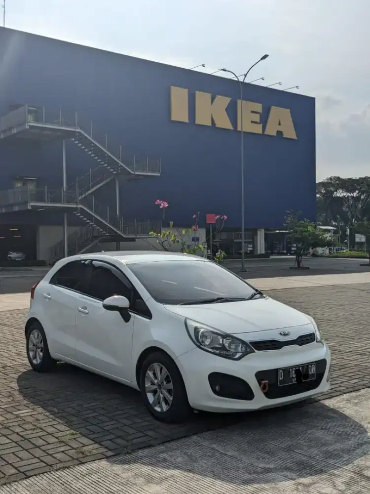 Kia Rio 2012 termurah cantik mulus