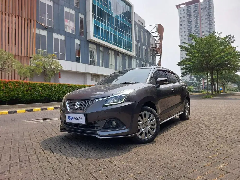 TDP 1 JUTA Suzuki Baleno 1.4 Bensin-MT 2018 Abu CVVFB