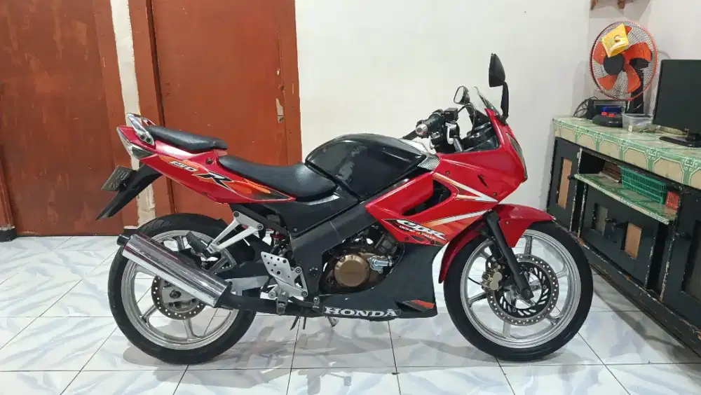 Honda CBR 150R 2005 old Thailand karbu