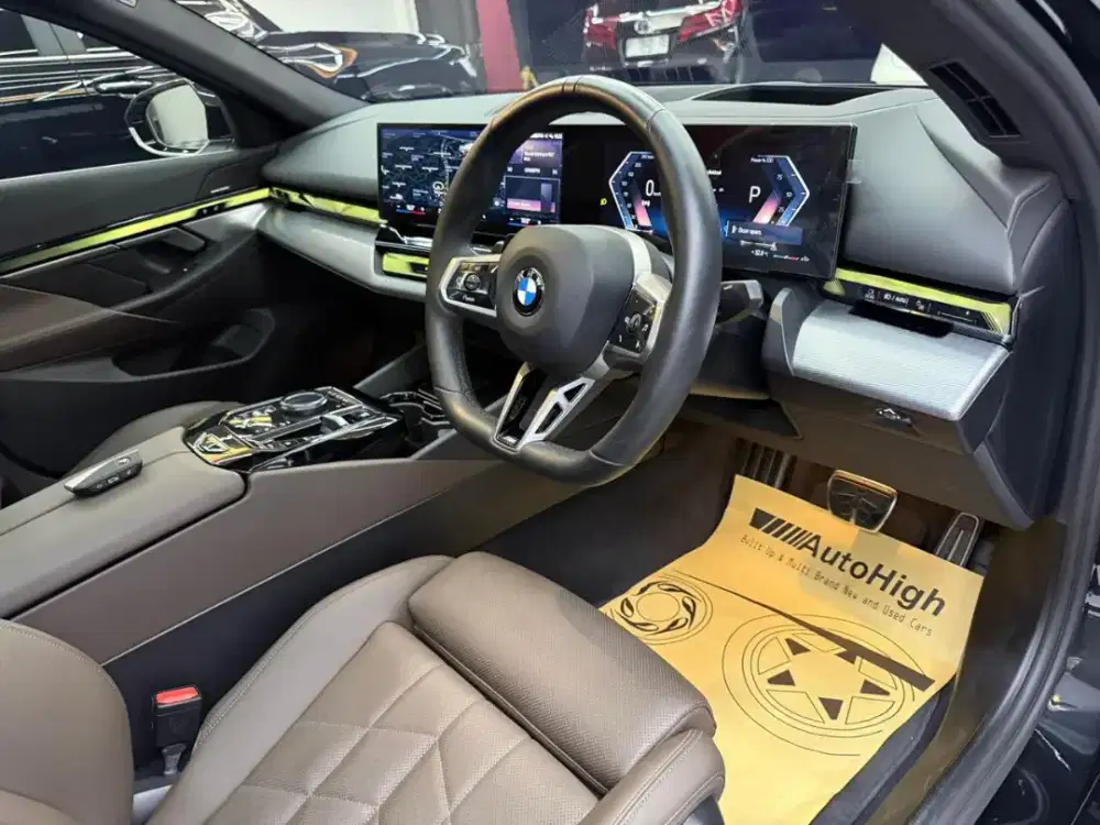 DP10% [Km16.000] 520i M-Sport 2024 Black Reg 2025 #AUTOHIGH