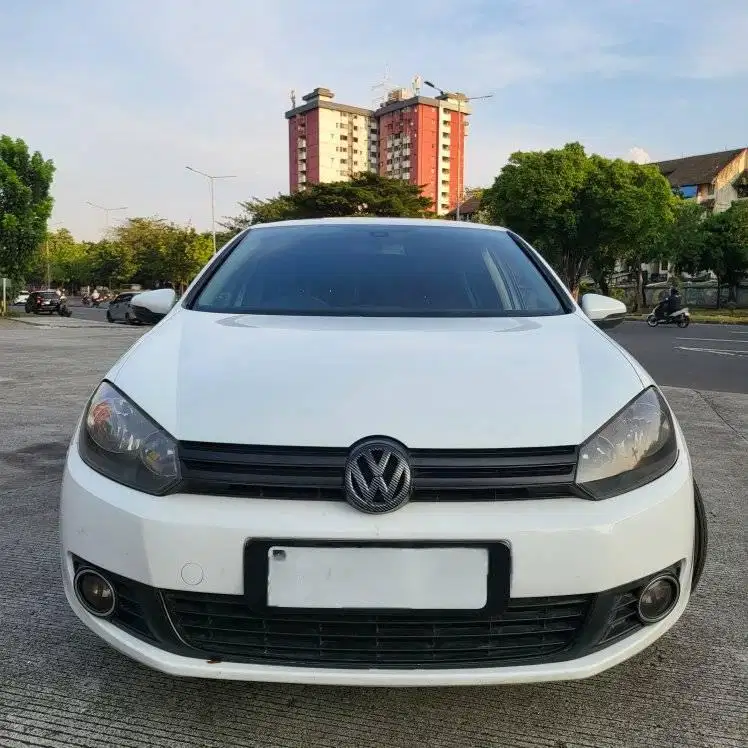 VW GOLF 1.4 TSI AT 2011