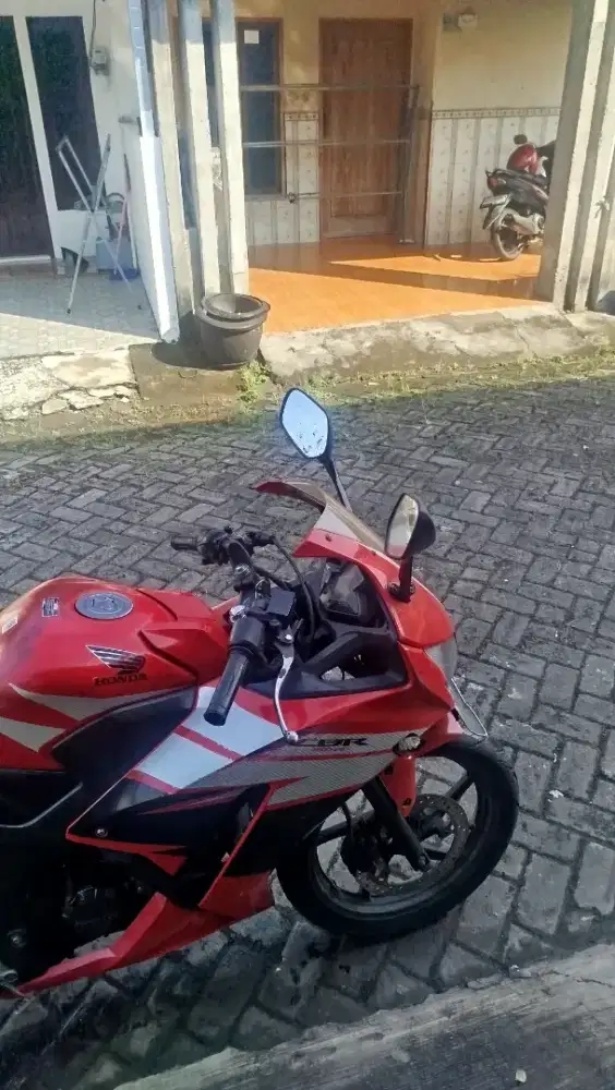 Di jual CBR 150 k45 old