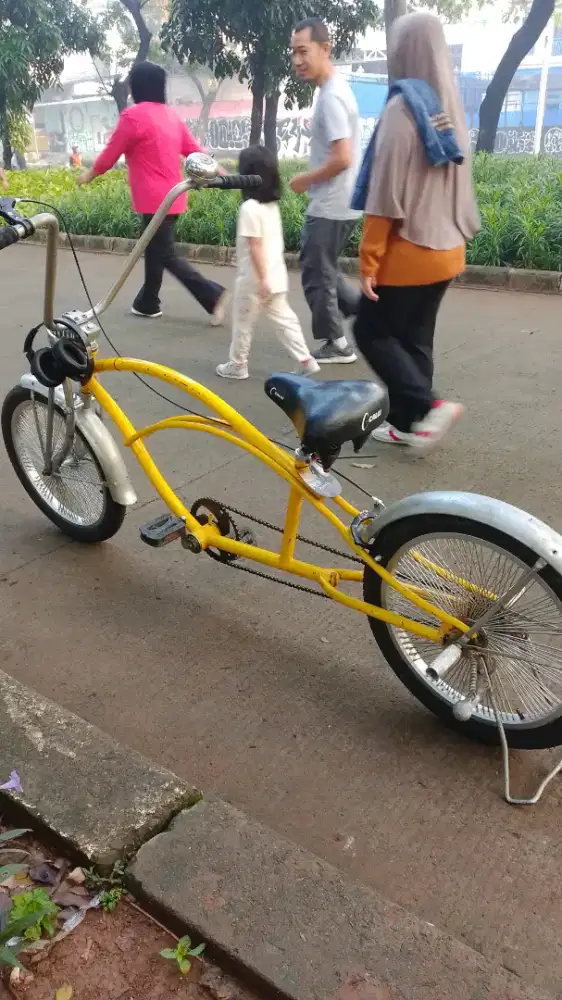 Sepeda low rider