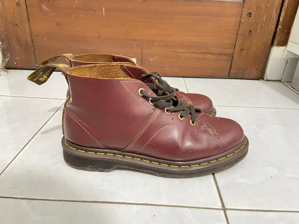 Dijual sepatu dr martens chruch monkey boots