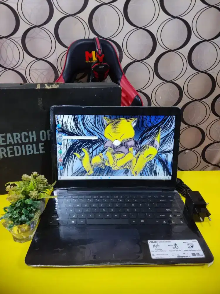 ASUS VIVOBOOK E14 E402Y SLIM2 Dark Edition sangat exclusive [SSD]
