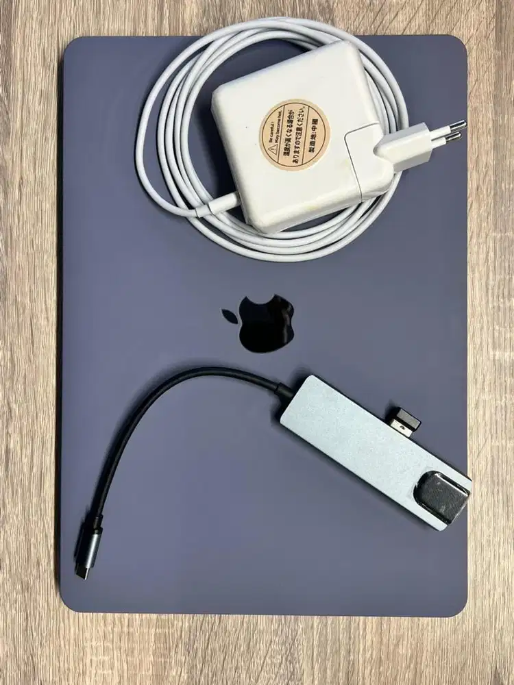 Macbook Air M1 8/128 Grey second original