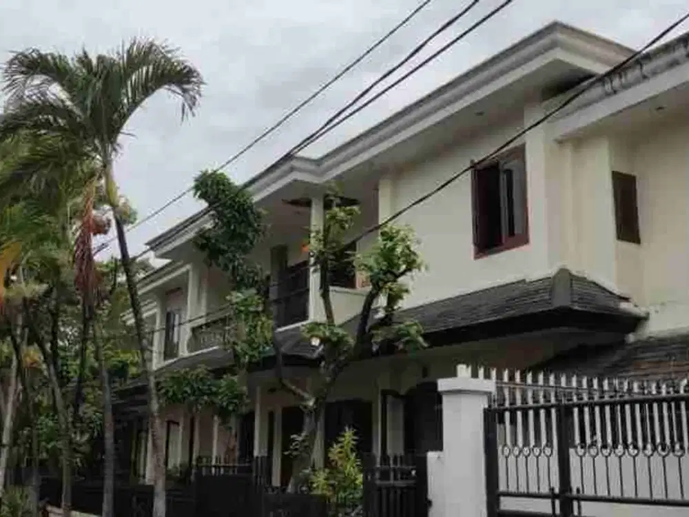DIJUAL RUMAH DI LINGKUNGAN EXECUTIVE RASUNA SAID KUNINGAN JAKARTA SELATAN