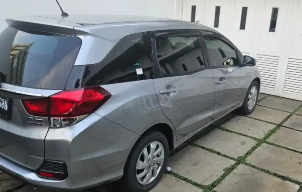 Mobilio E Cvt 2017, Rare Km 17rb Very Low