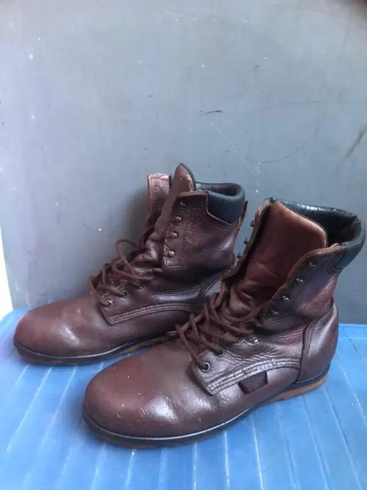 Boots redwing 608