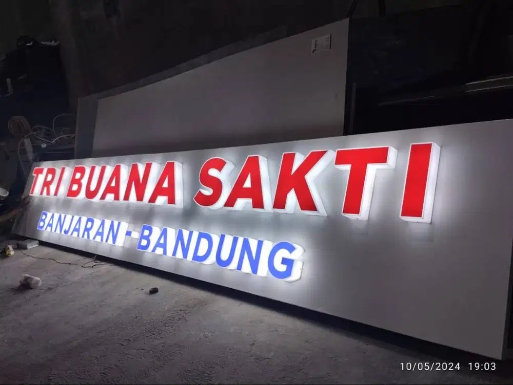Papan Nama Huruf Timbul Indoor dan Outdoor