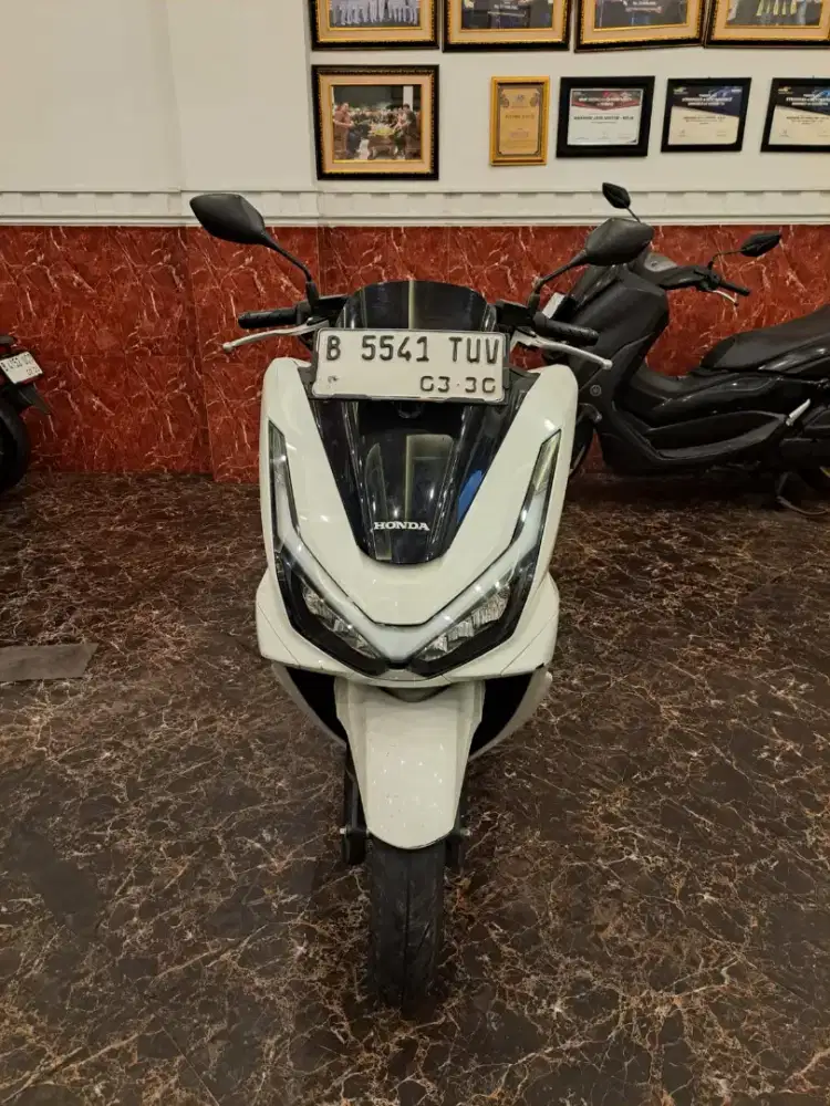 Hub ima Dp Promo PCX 160 2025 . MESIN BERGARANSI FREE OLI SERVICE