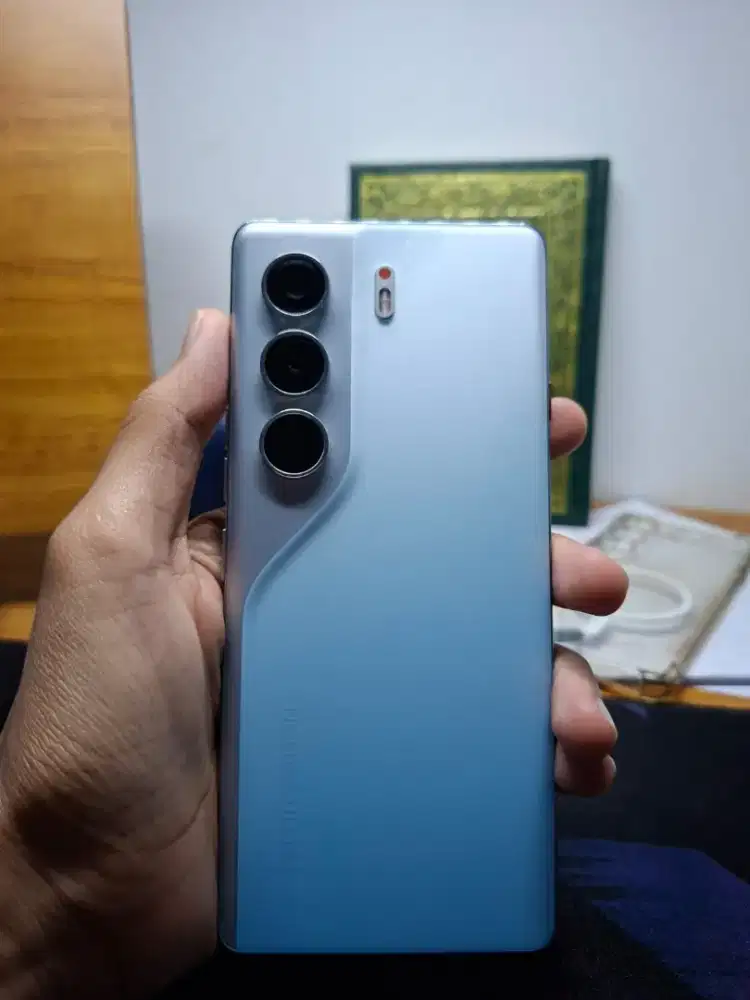 Tecno Camon 40 PRO 8/256